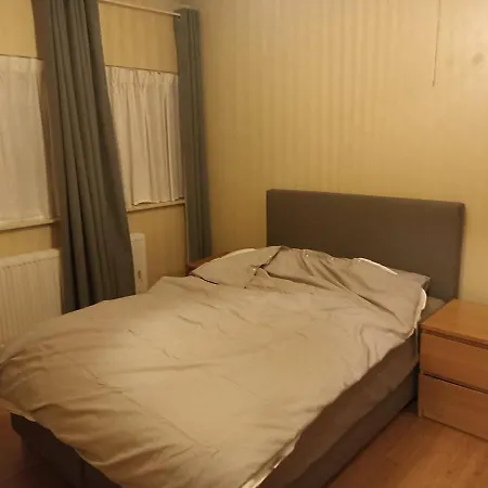 Cosy House With 3 And Garden Near Ostende