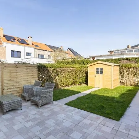 Cosy House With 3 And Garden Near Ostende