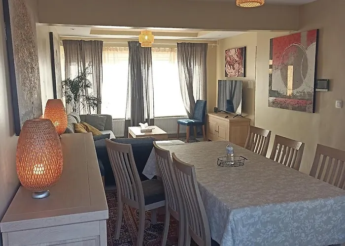 Cosy House With 3 And Garden Near Casa de Férias