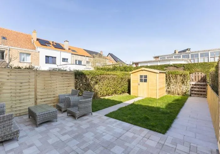Cosy House With 3 And Garden Near Ostend